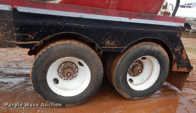 image for item HG9594 2006 shop built vacuum trailer