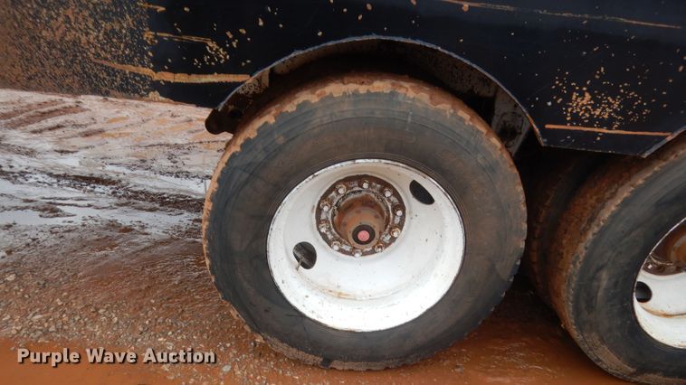 image for item HG9594 2006 shop built vacuum trailer