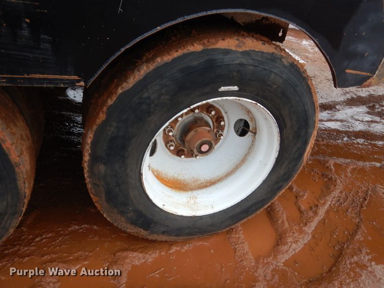 image for item HG9594 2006 shop built vacuum trailer