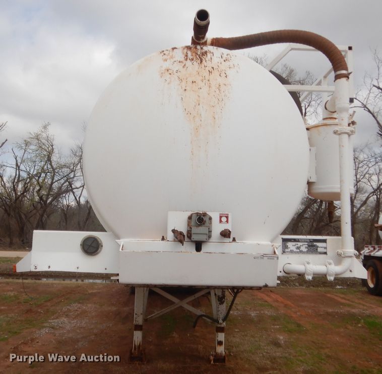 image for item HG9595 2007 VE Enterprises EV-130 vacuum trailer