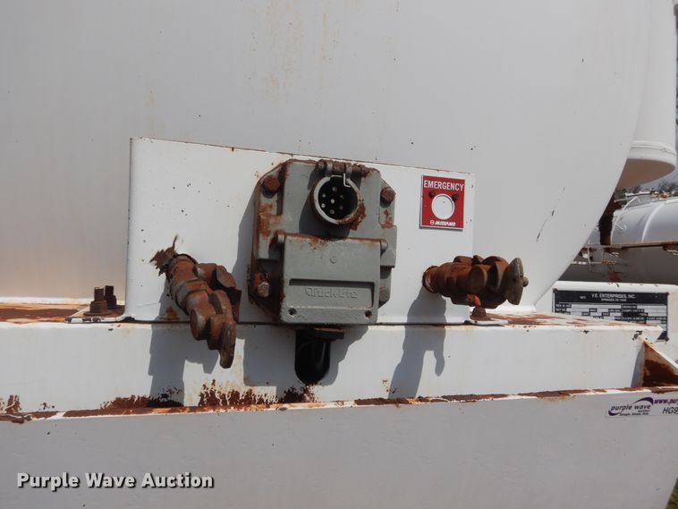 image for item HG9595 2007 VE Enterprises EV-130 vacuum trailer