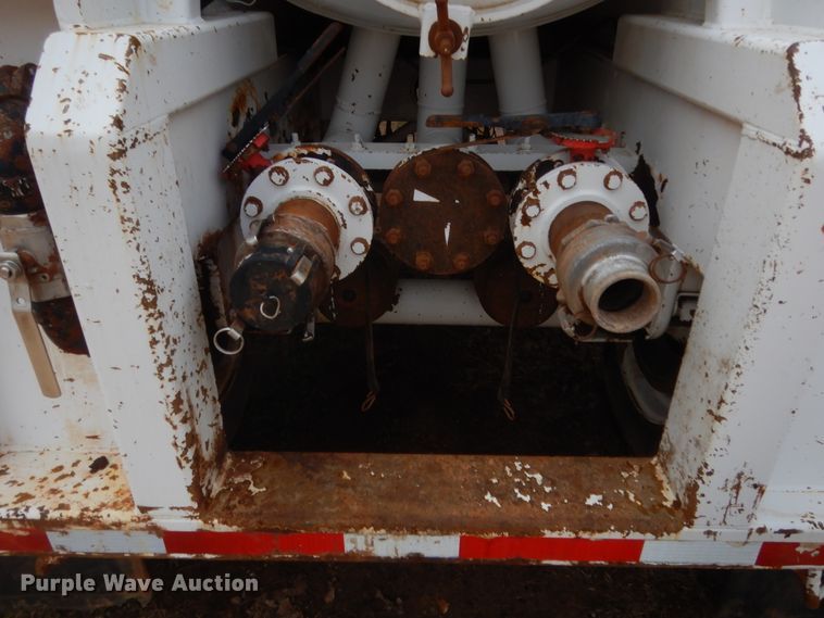 image for item HG9595 2007 VE Enterprises EV-130 vacuum trailer