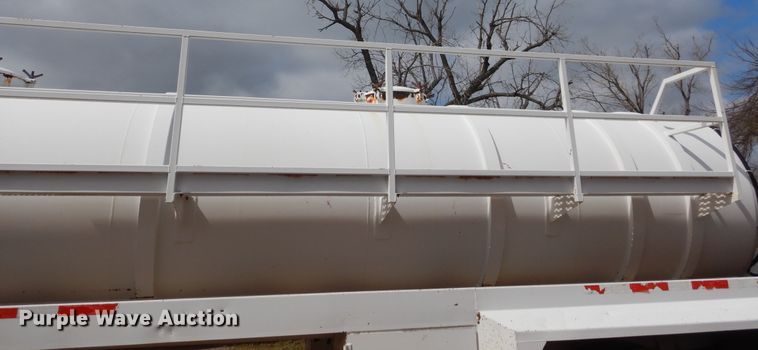 image for item HG9595 2007 VE Enterprises EV-130 vacuum trailer