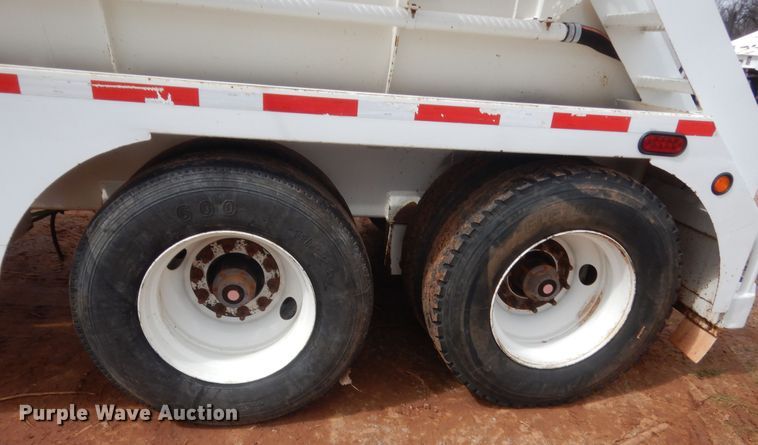 image for item HG9596 2015 PCI Manufacturing 130BBL vacuum trailer