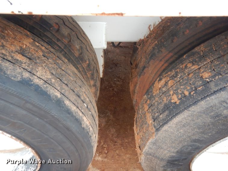 image for item HG9596 2015 PCI Manufacturing 130BBL vacuum trailer