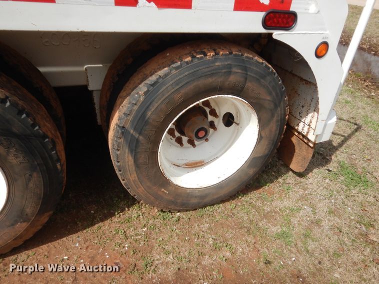 image for item HG9597 2015 PCI Manufacturing vacuum trailer