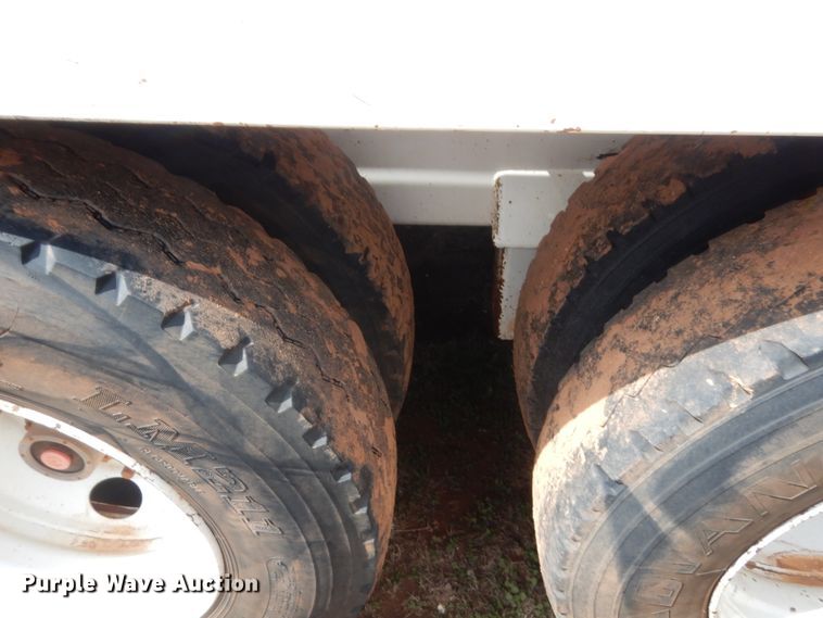 image for item HG9597 2015 PCI Manufacturing vacuum trailer