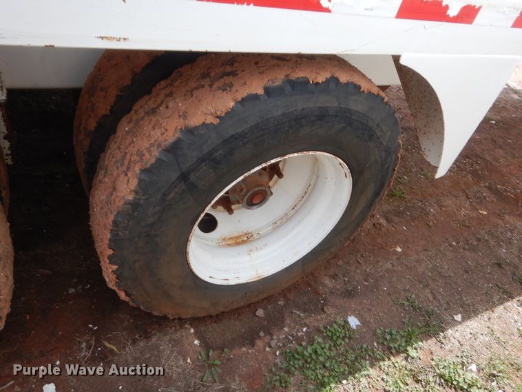 image for item HG9597 2015 PCI Manufacturing vacuum trailer