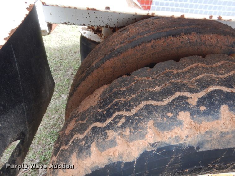 image for item HG9598 2008 Construction Trailer Specialists BD1-40 bottom dump trailer