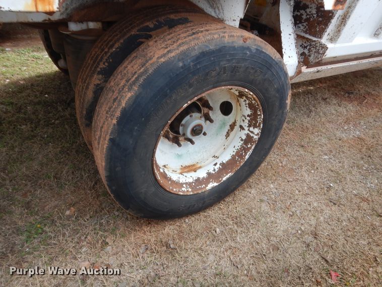 image for item HG9598 2008 Construction Trailer Specialists BD1-40 bottom dump trailer