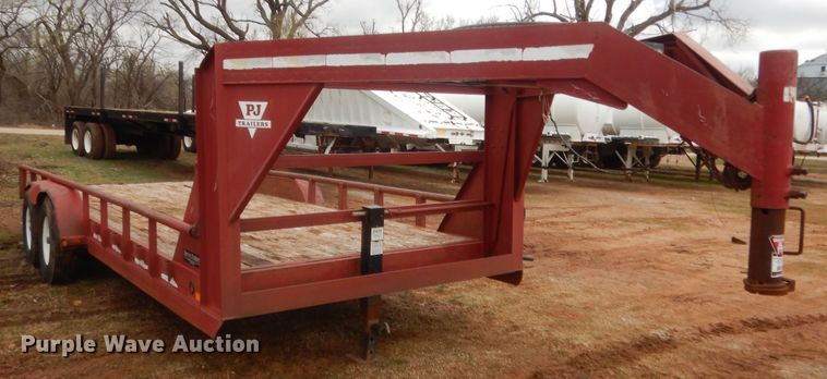 image for item HG9600 2002 PJ equipment trailer