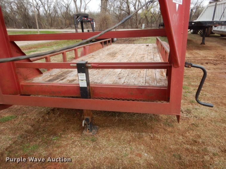 image for item HG9600 2002 PJ equipment trailer