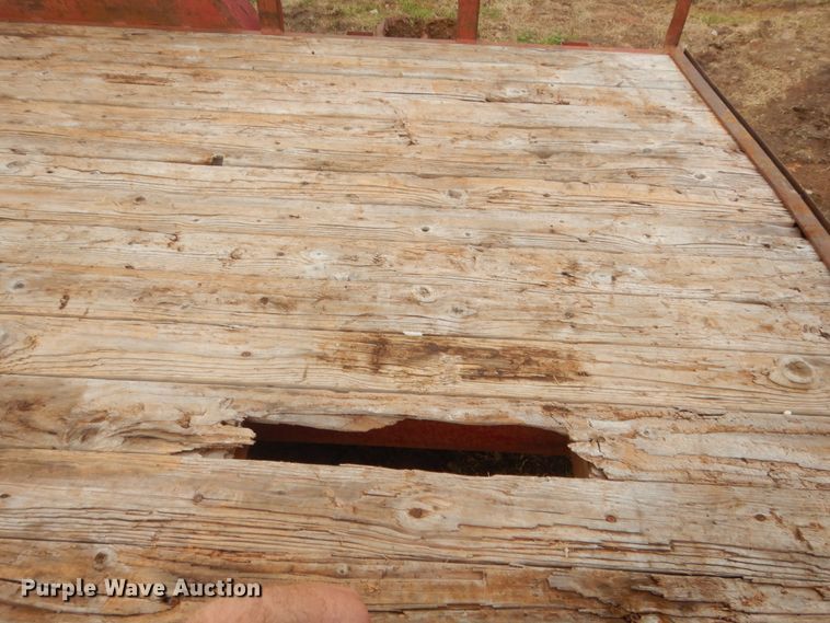 image for item HG9600 2002 PJ equipment trailer