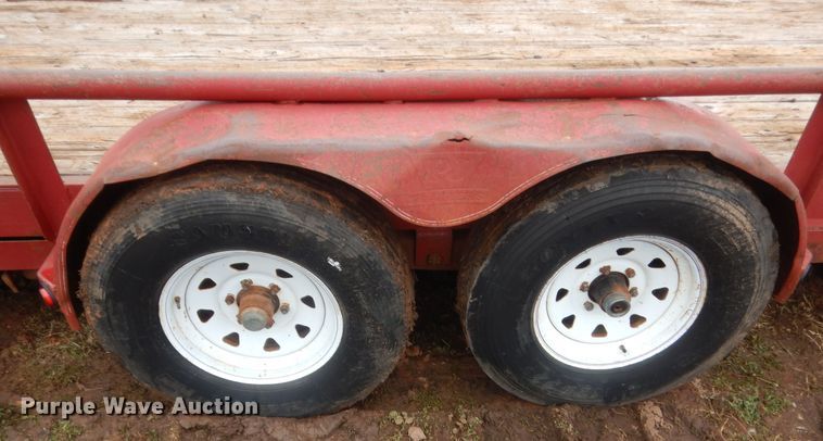 image for item HG9600 2002 PJ equipment trailer