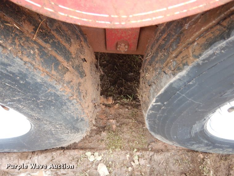 image for item HG9600 2002 PJ equipment trailer