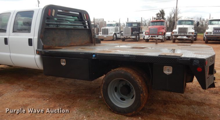 image for item HG9602 2012 Ford F550  Crew Cab flatbed truck