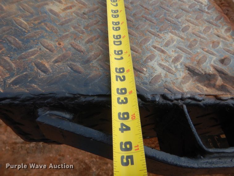 image for item HG9602 2012 Ford F550  Crew Cab flatbed truck