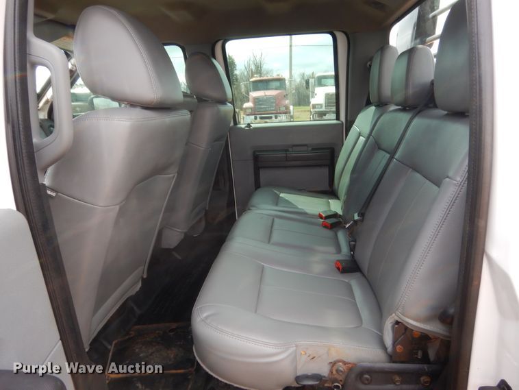 image for item HG9602 2012 Ford F550  Crew Cab flatbed truck