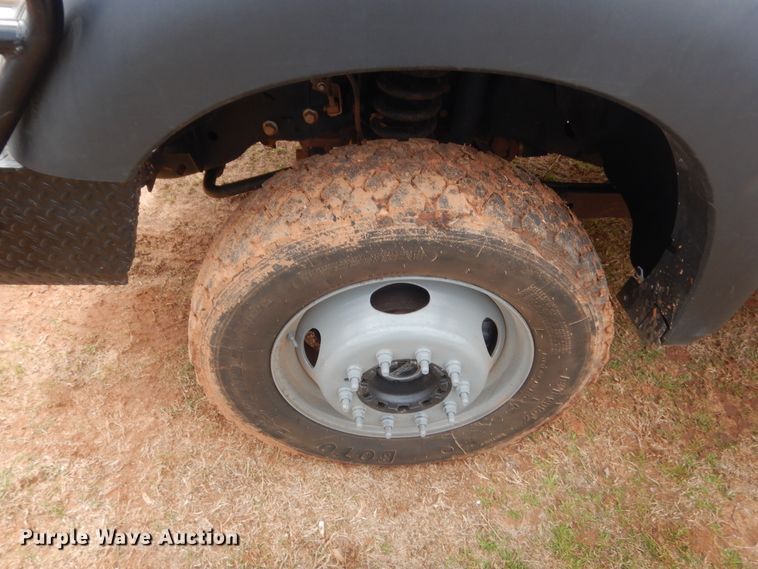 image for item HG9602 2012 Ford F550  Crew Cab flatbed truck