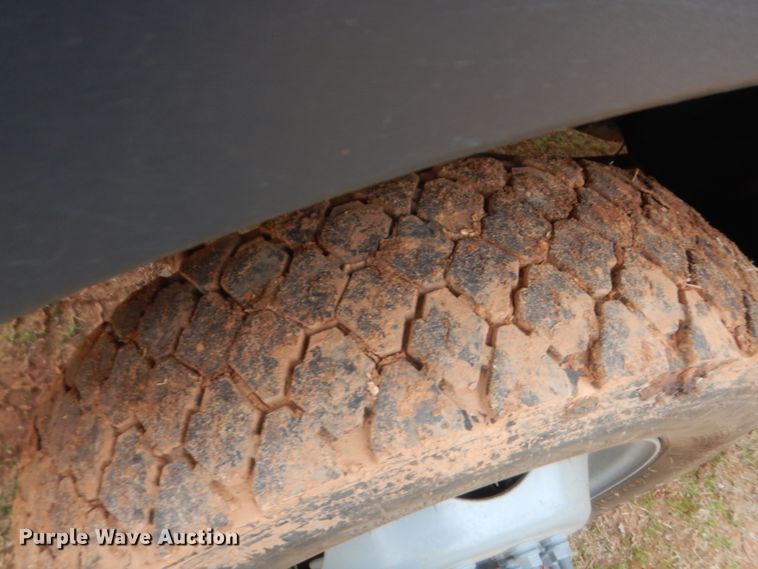 image for item HG9602 2012 Ford F550  Crew Cab flatbed truck