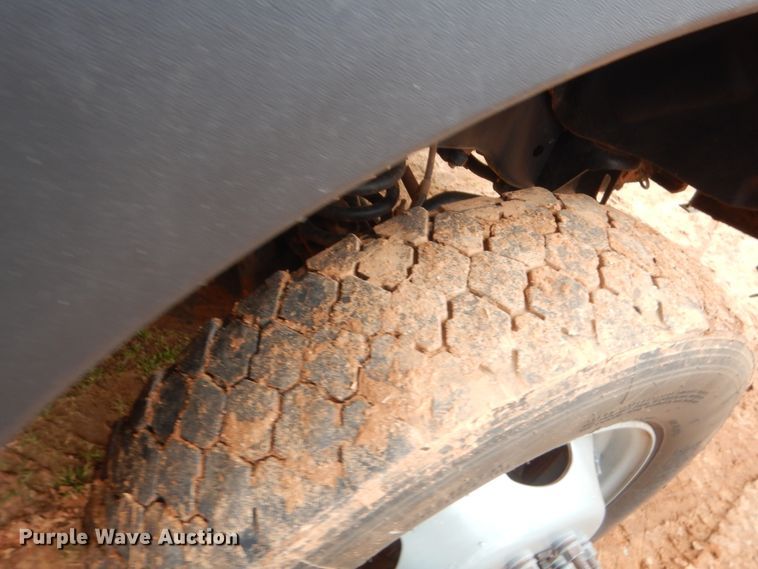 image for item HG9602 2012 Ford F550  Crew Cab flatbed truck