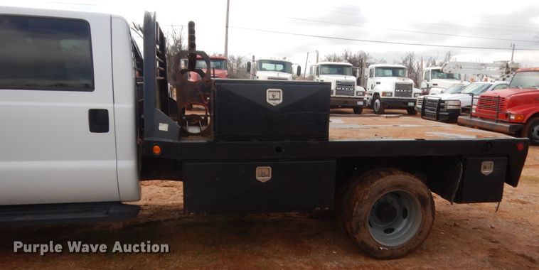 image for item HG9603 2006 Ford F550  Crew Cab flatbed truck