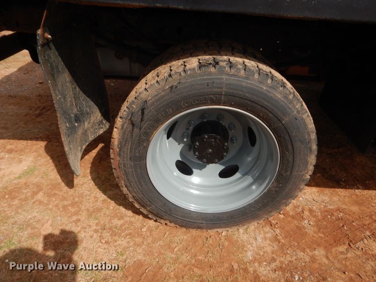 image for item HG9603 2006 Ford F550  Crew Cab flatbed truck