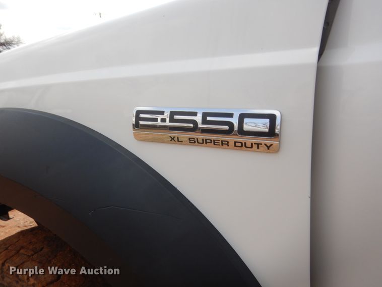 image for item HG9603 2006 Ford F550  Crew Cab flatbed truck