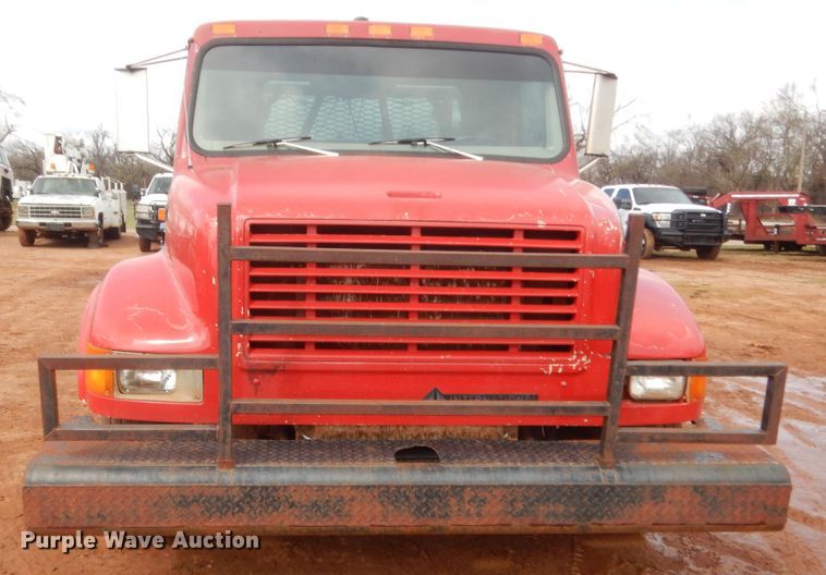 image for item HG9605 1997 International 4700  winch truck