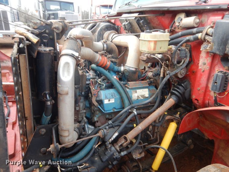 image for item HG9605 1997 International 4700  winch truck