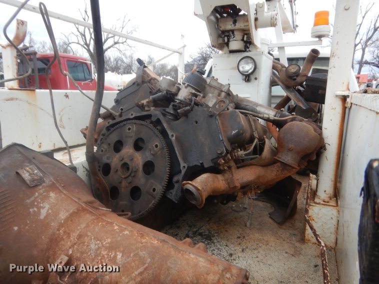 image for item HG9606 1992 Chevrolet C3500  bucket truck