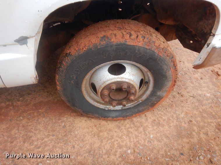 image for item HG9606 1992 Chevrolet C3500  bucket truck