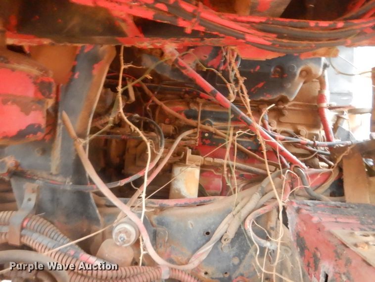 image for item HG9607 International COF4070B  semi truck