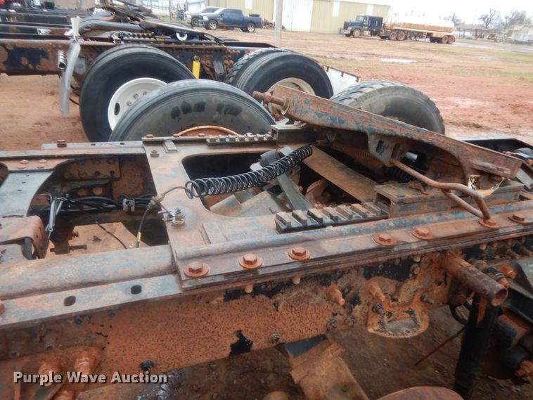 image for item HG9608 2007 Mack CHN613  semi truck