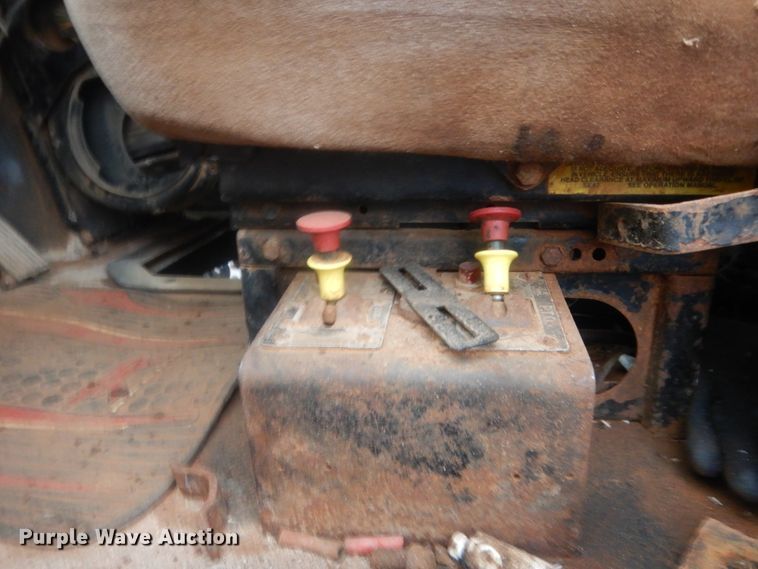 image for item HG9608 2007 Mack CHN613  semi truck