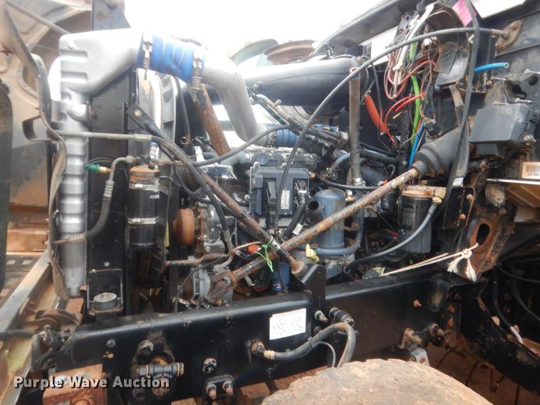 image for item HG9608 2007 Mack CHN613  semi truck