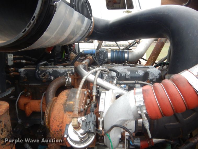 image for item HG9608 2007 Mack CHN613  semi truck