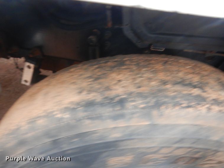 image for item HG9608 2007 Mack CHN613  semi truck