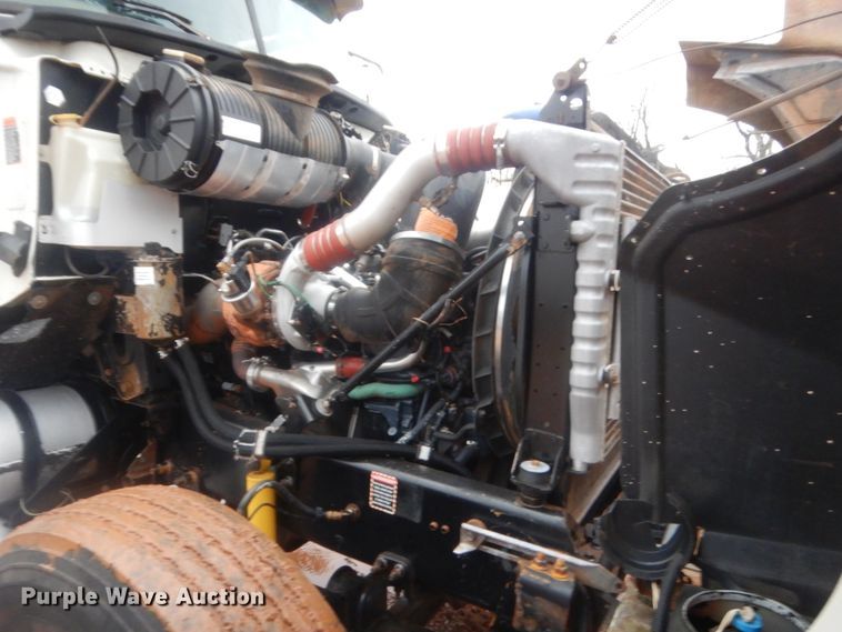 image for item HG9609 2007 Mack CHN  semi truck