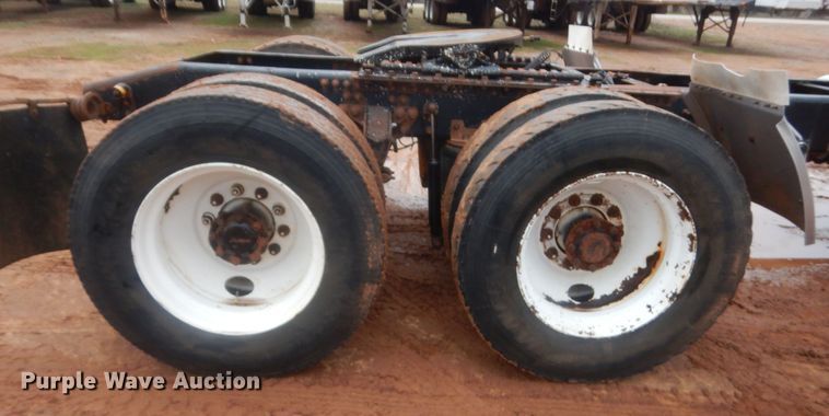 image for item HG9609 2007 Mack CHN  semi truck