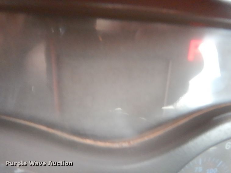 image for item HG9610 2002 Mack CH613  semi truck