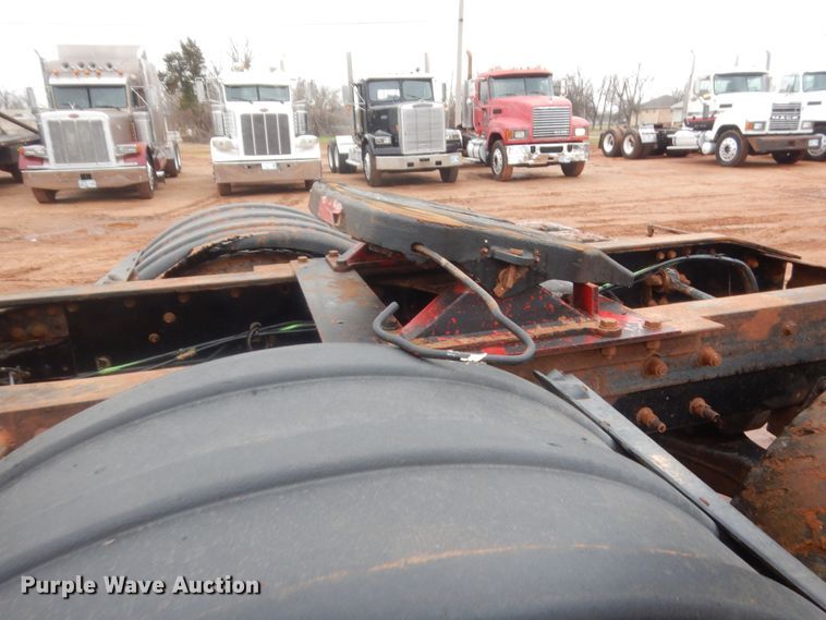 image for item HG9611 2007 Mack CHN  semi truck