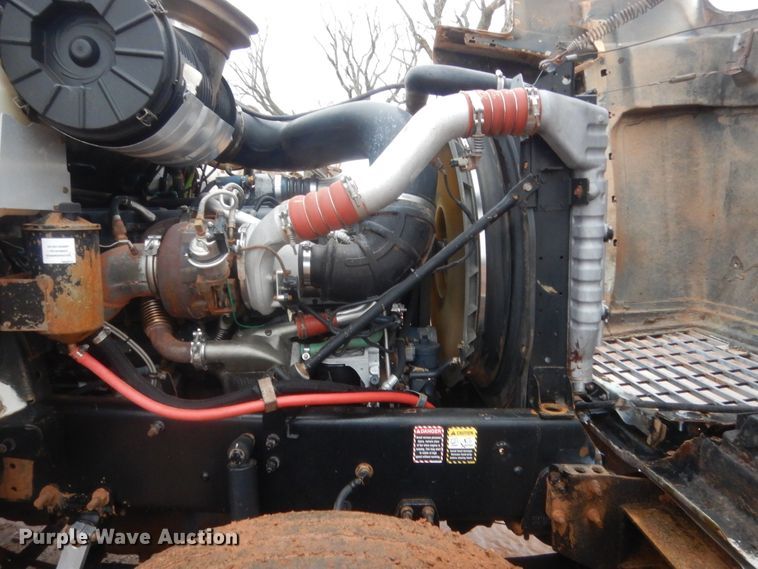 image for item HG9611 2007 Mack CHN  semi truck