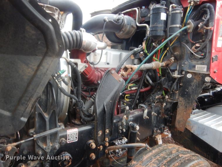 image for item HG9612 2008 Mack CHU613  semi truck