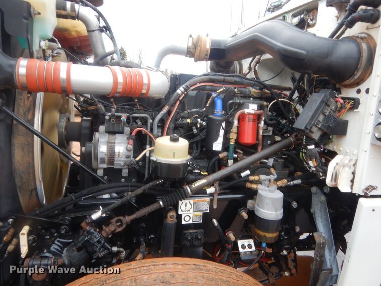 image for item HG9614 2012 Peterbilt 388  semi truck