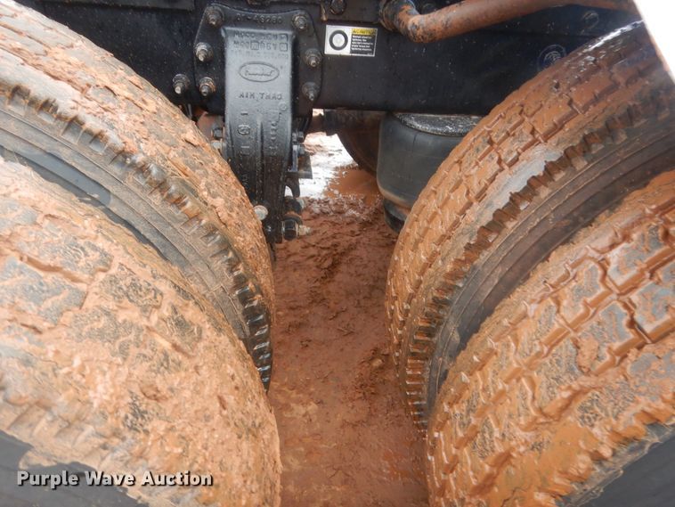 image for item HG9614 2012 Peterbilt 388  semi truck