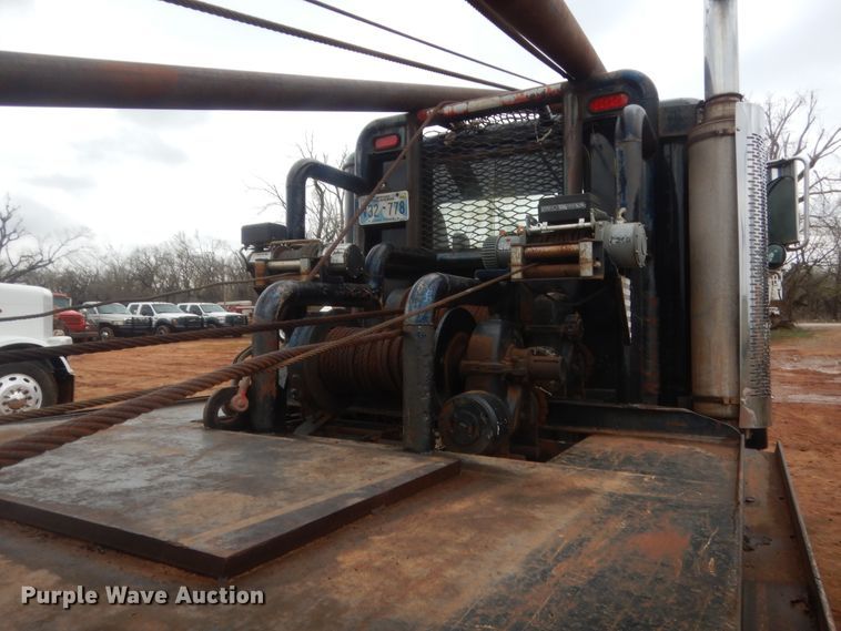 image for item HG9616 1972 International F4370  winch truck