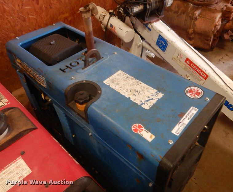 image for item HG9620 Miller Bobcat 250 welder