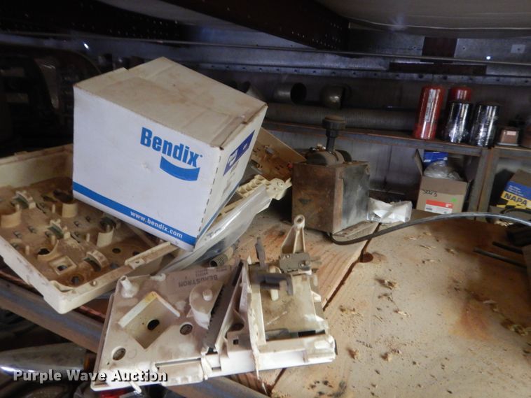 image for item HG9636 Mack truck parts