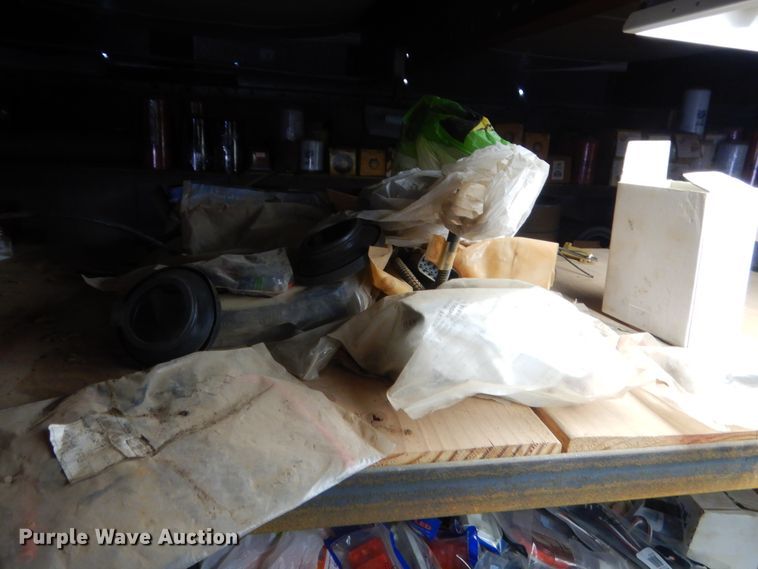 image for item HG9636 Mack truck parts